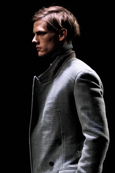 Look 1